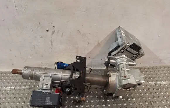 Steering wheel axle set