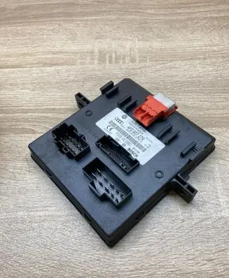 Audi A6 S6 C6 4F Comfort/convenience module 4F0907279 4F0910279D