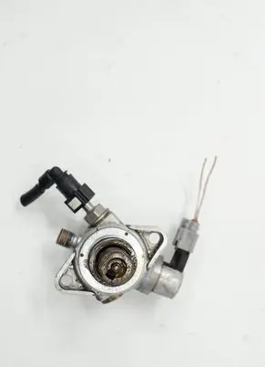 Renault Megane IV Fuel injection high pressure pump H8201437992ACR H8201437992
