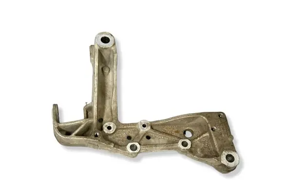 Volkswagen Golf Plus Front lower control arm/wishbone 1K0199296E