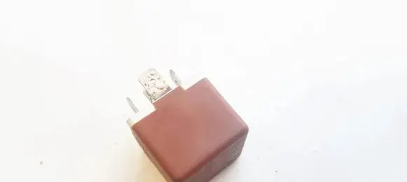 Renault Laguna I Other relay 7700810929