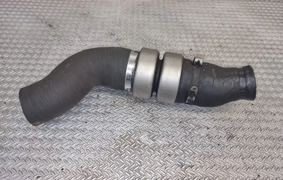 Intercooler hose/pipe