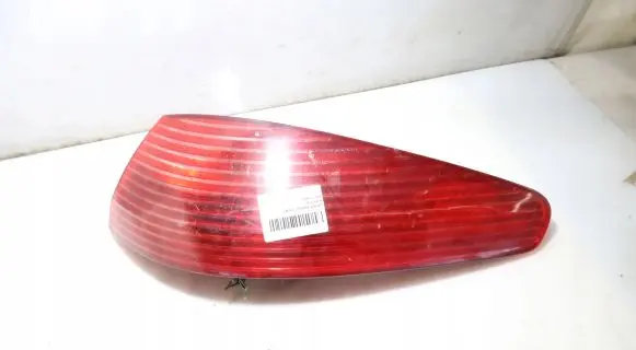 Peugeot 607 Rear/tail lights