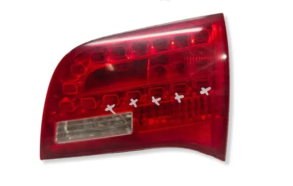 Audi A6 S6 C6 4F Tailgate rear/tail lights 4F9945222A