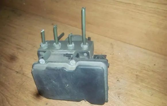 Nissan Primera ABS Pump 0265800334 47660AV712
