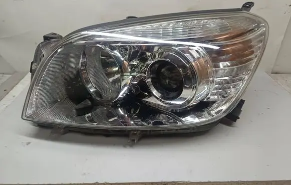 Toyota RAV 4 (XA30) Headlight/headlamp