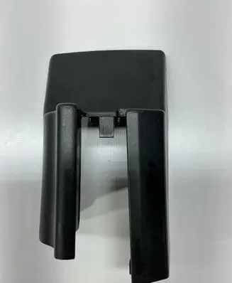 Mercedes-Benz GL X164 Rear seat rail trim cover 4822RH