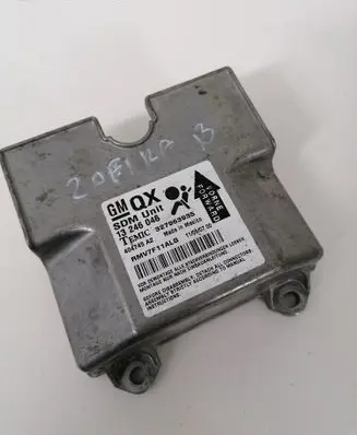 Opel Zafira B Airbag control unit/module 13246046
