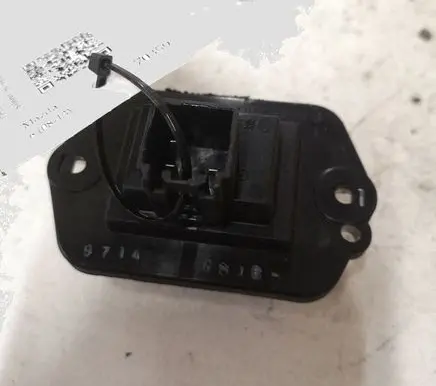 Mazda 6 Heater blower motor/fan resistor PM010010B