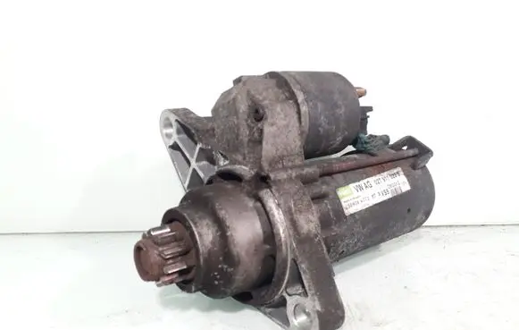 Volkswagen Golf Plus Starter motor 02T911023S