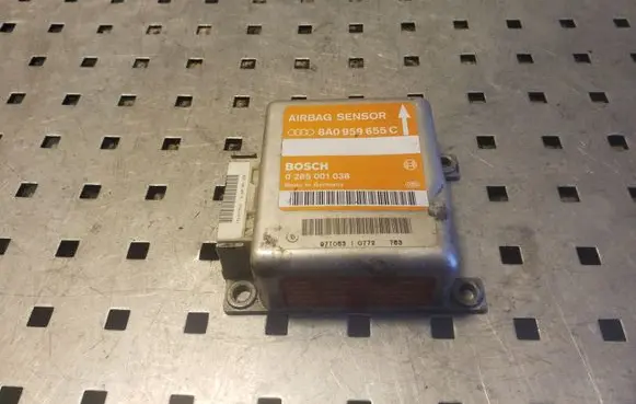 Audi A6 S6 C4 4A Airbag control unit/module 8A0959655C 0285001038