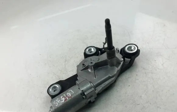 Volvo V50 Wiper motor 30699261