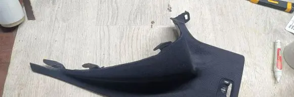 (C) pillar trim