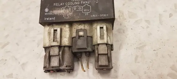 Volvo S40, V40 Glow plug pre-heat relay 1398845
