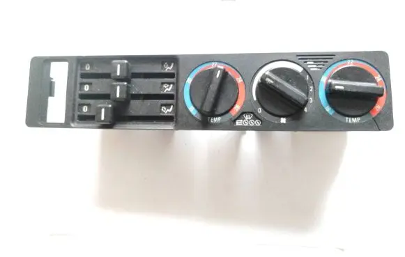 BMW 5 E34 Climate control unit 8351653 8351651