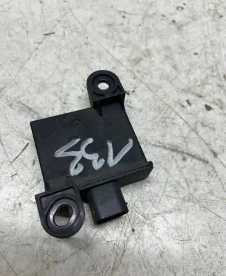 BMW X5 E70 Tire pressure control unit 6771042 053300101201 40116635