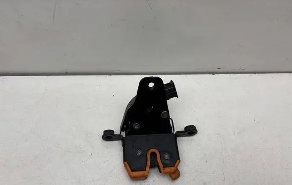 Tailgate/trunk/boot lock/catch/latch