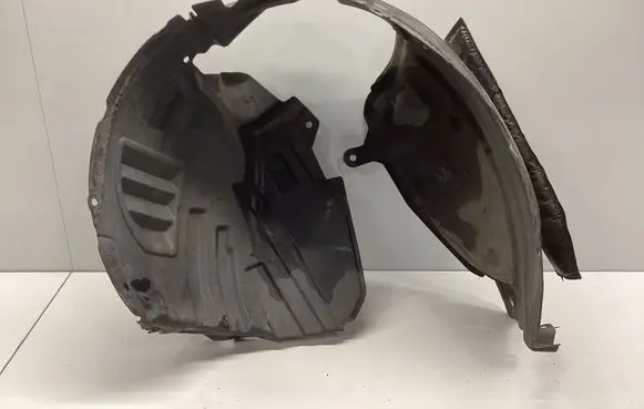 Nissan Juke I F15 Front wheel arch liner splash guards 63843BA60A