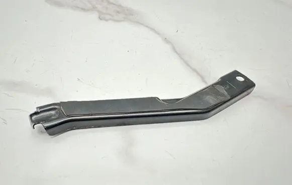Opel Astra J Battery bracket 13284548