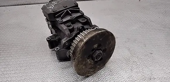 Audi A6 S6 C5 4B Fuel injection high pressure pump 0470506002 059130106A