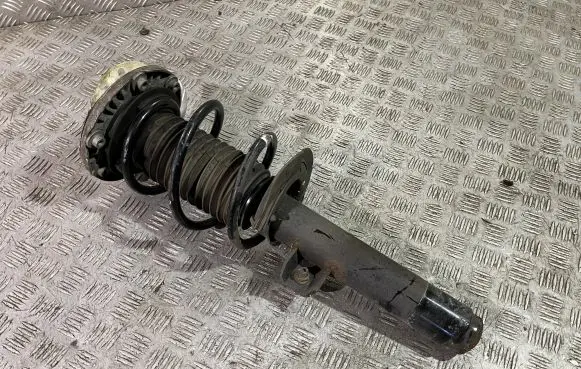 BMW 4 F36 Gran coupe Front shock absorber with coil spring 6873796