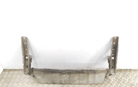 Front bumper lip