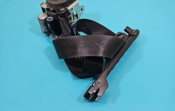 Skoda Octavia Mk2 (1Z) Front seatbelt 1Z0857701C IMPRK1508896