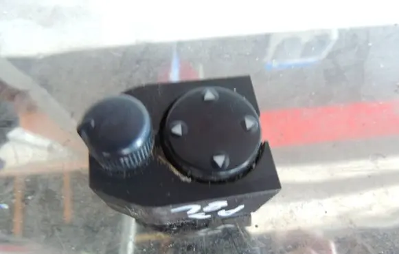 Audi A3 S3 8L Wing mirror switch 8D0959565A 03240034