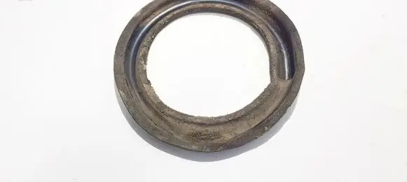 Toyota Corolla Verso AR10 Front coil spring rubber mount 