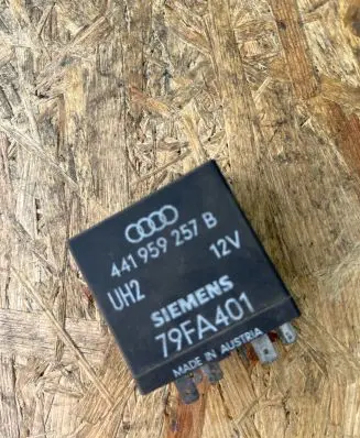 Audi A6 S6 C4 4A Other relay 441959257B