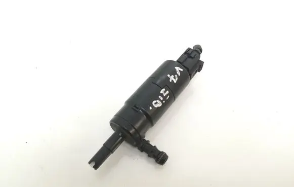 Volkswagen Jetta V Headlight washer pump 3B7955681