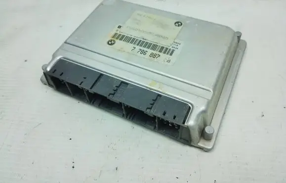 BMW 5 E39 Engine control unit/module 7786887