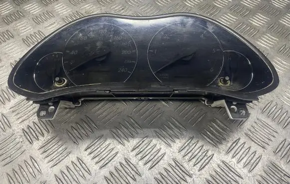 Toyota Avensis T250 Speedometer (instrument cluster) 8380005630H MB2574109865