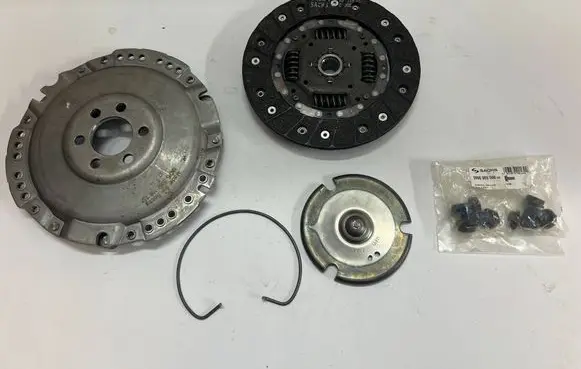 Volkswagen Caddy Clutch set kit 1862490031 3082108137 309600500