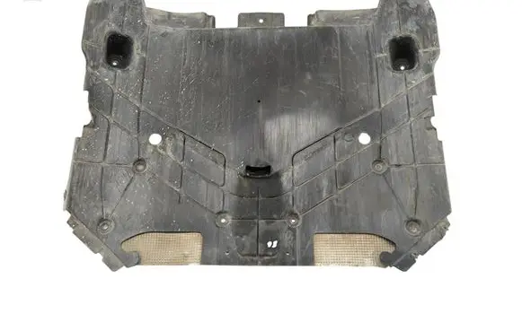 Maserati Ghibli Engine splash shield/under tray 679009531