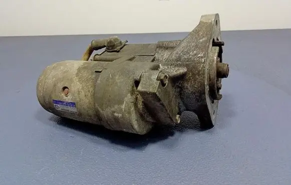 Toyota Avensis Verso Starter motor 2810064430