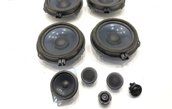Ford Kuga II Audio system kit 6M2T18808FC