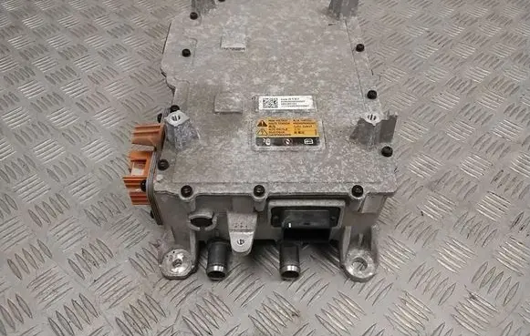 Opel Ampera- E Voltage converter inverter 24288137