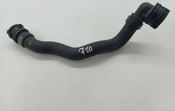 Citroen C5 Aircross Engine coolant pipe/hose