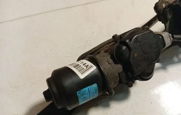 Mazda 2 Wiper motor 