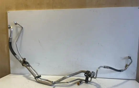 Opel Vivaro Air conditioning (A/C) pipe/hose