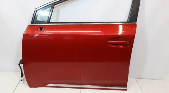 Toyota Avensis T270 Front door 