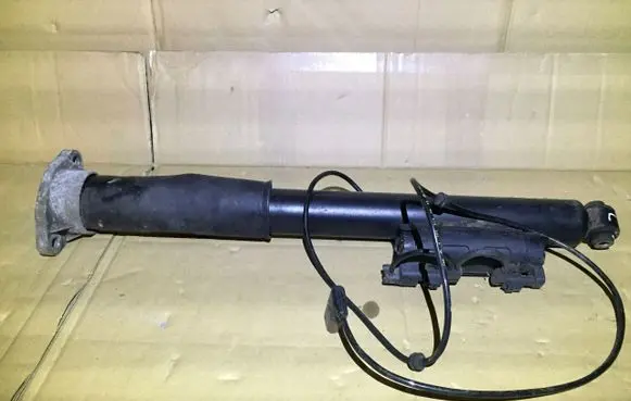 Mercedes-Benz C W205 Front shock absorber/damper 