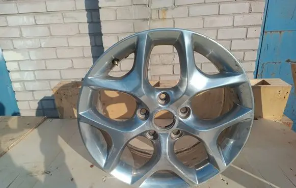 Chrysler Pacifica R18 alloy rim 5RJ43TRMAB 18X75J