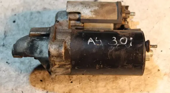 Audi A4 S4 B6 8E 8H Starter motor BACI100812