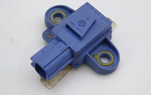Volkswagen Golf Plus Airbag deployment crash/impact sensor 1K0955557A