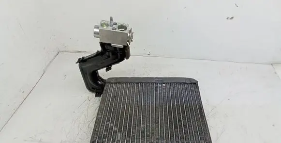 Volvo XC60 Air conditioning (A/C) radiator (interior) L5174003 31267591