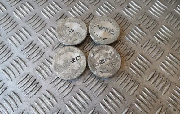 Toyota Corolla Verso AR10 Non-original wheel cap
