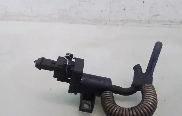 Renault Scenic II - Grand scenic II Turbo solenoid valve 7700113709