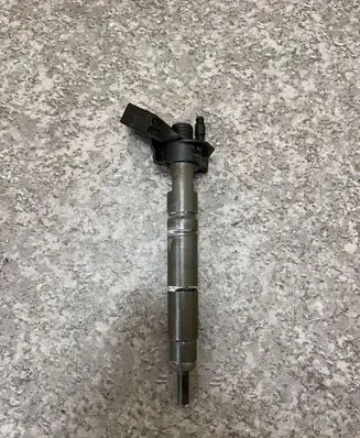 Fuel injector